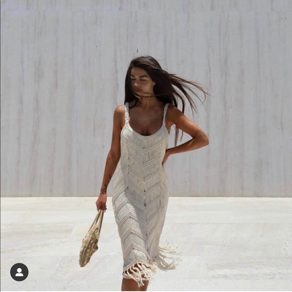 Zara cream fringe dress Size Large